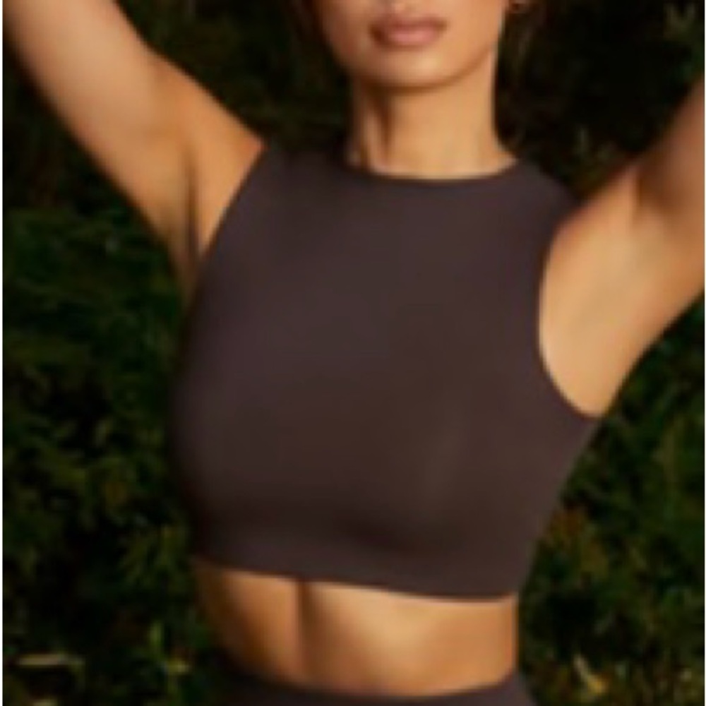 Oh Polly High-Neck top